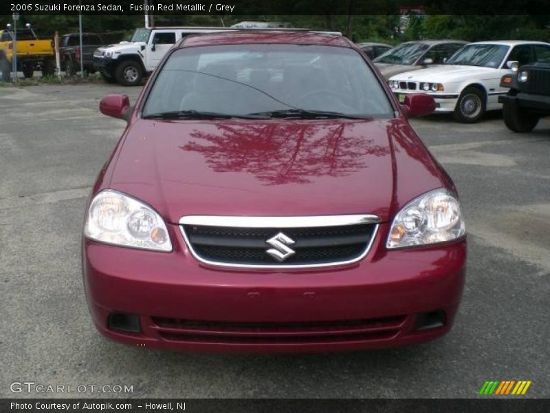 Fusion Red Metallic / Grey 2006 Suzuki Forenza Sedan