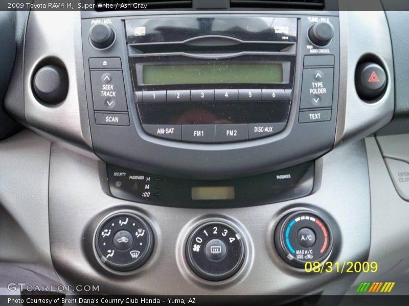 Super White / Ash Gray 2009 Toyota RAV4 I4