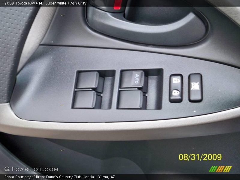 Super White / Ash Gray 2009 Toyota RAV4 I4
