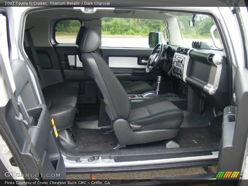 Titanium Metallic / Dark Charcoal 2007 Toyota FJ Cruiser