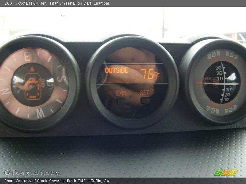 Titanium Metallic / Dark Charcoal 2007 Toyota FJ Cruiser