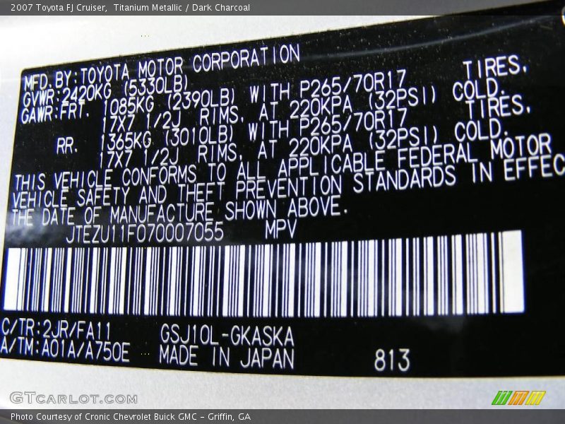 Titanium Metallic / Dark Charcoal 2007 Toyota FJ Cruiser