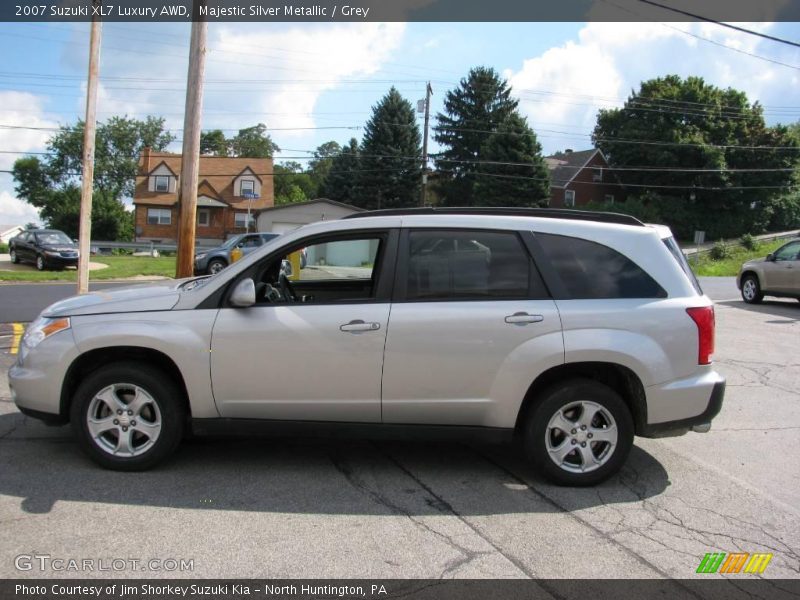 Majestic Silver Metallic / Grey 2007 Suzuki XL7 Luxury AWD