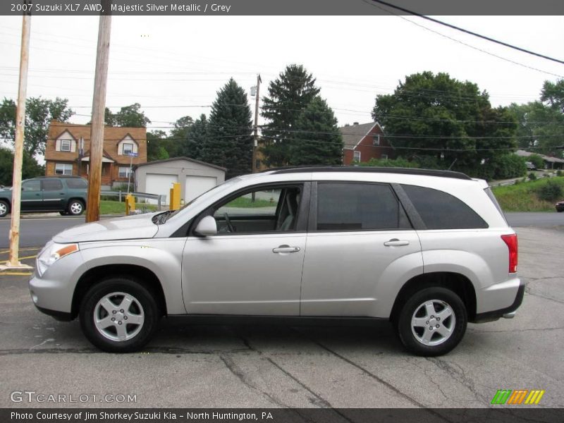 Majestic Silver Metallic / Grey 2007 Suzuki XL7 AWD