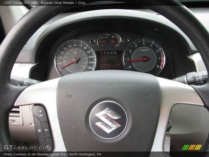 Majestic Silver Metallic / Grey 2007 Suzuki XL7 AWD