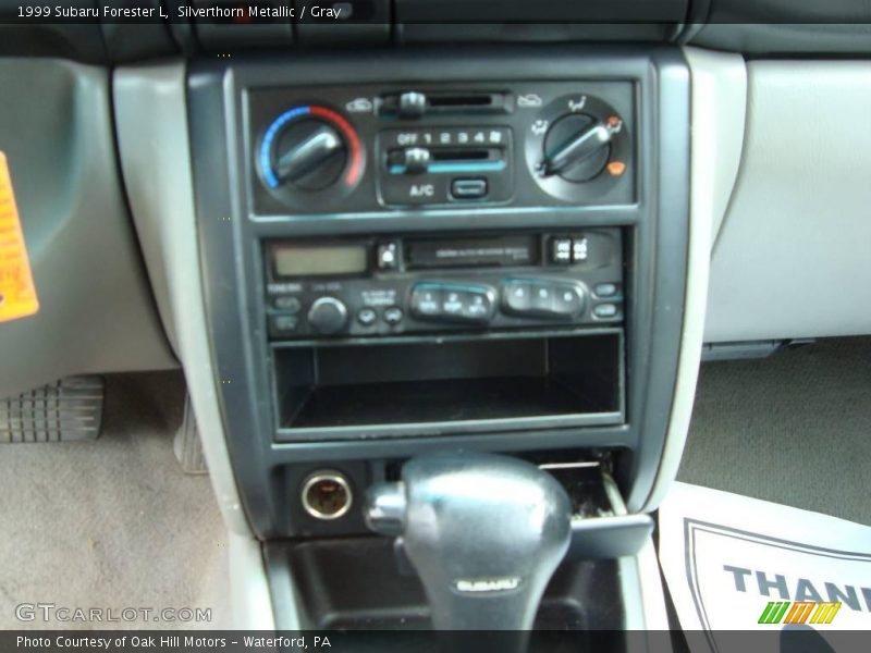 Silverthorn Metallic / Gray 1999 Subaru Forester L