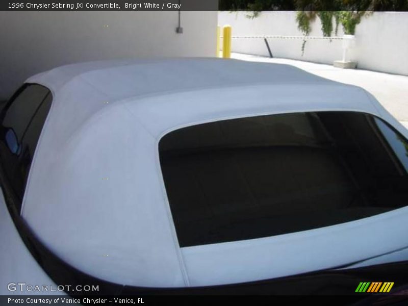 Bright White / Gray 1996 Chrysler Sebring JXi Convertible