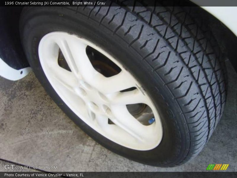 Bright White / Gray 1996 Chrysler Sebring JXi Convertible