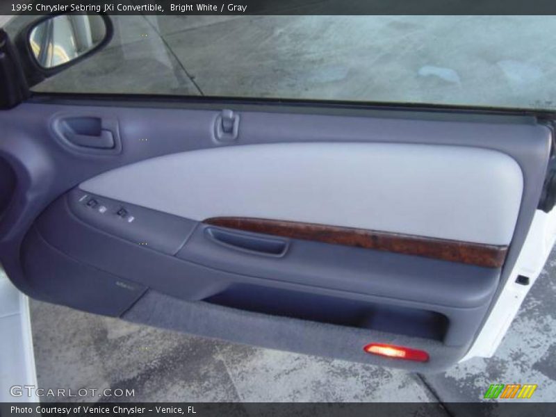 Bright White / Gray 1996 Chrysler Sebring JXi Convertible