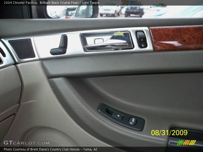 Brilliant Black Crystal Pearl / Light Taupe 2004 Chrysler Pacifica