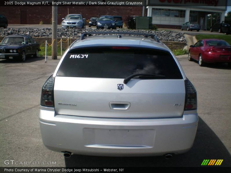 Bright Silver Metallic / Dark Slate Gray/Light Graystone 2005 Dodge Magnum R/T