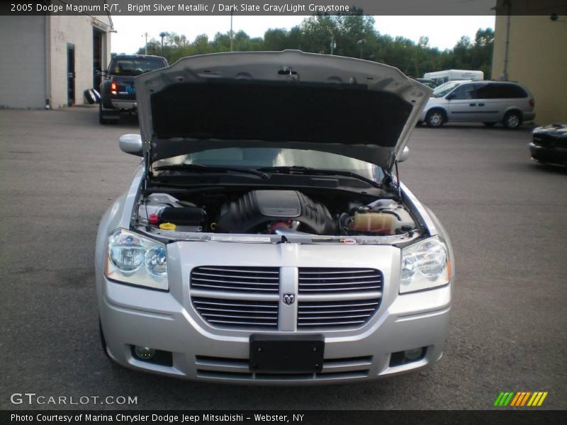 Bright Silver Metallic / Dark Slate Gray/Light Graystone 2005 Dodge Magnum R/T