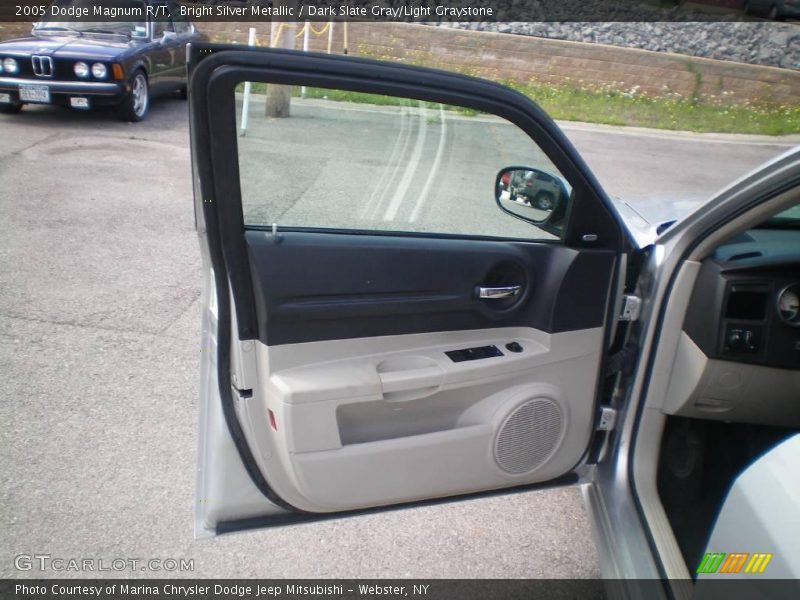 Bright Silver Metallic / Dark Slate Gray/Light Graystone 2005 Dodge Magnum R/T