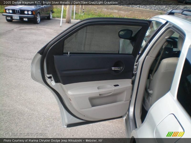 Bright Silver Metallic / Dark Slate Gray/Light Graystone 2005 Dodge Magnum R/T