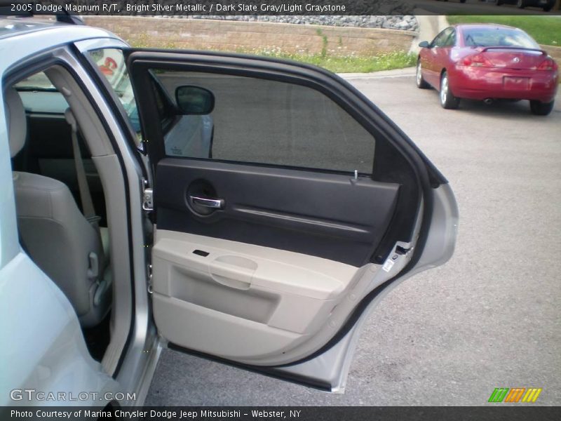 Bright Silver Metallic / Dark Slate Gray/Light Graystone 2005 Dodge Magnum R/T