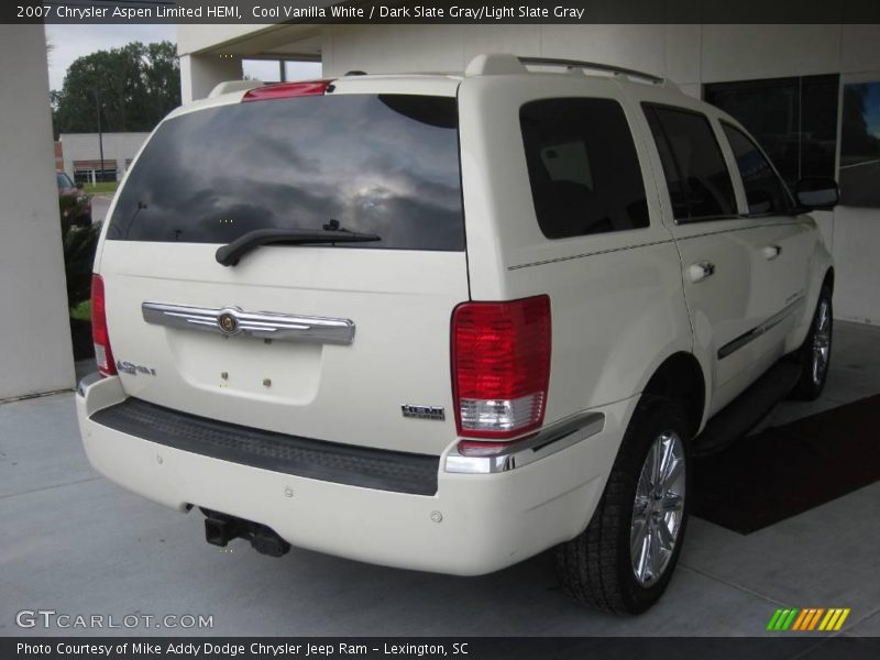 Cool Vanilla White / Dark Slate Gray/Light Slate Gray 2007 Chrysler Aspen Limited HEMI