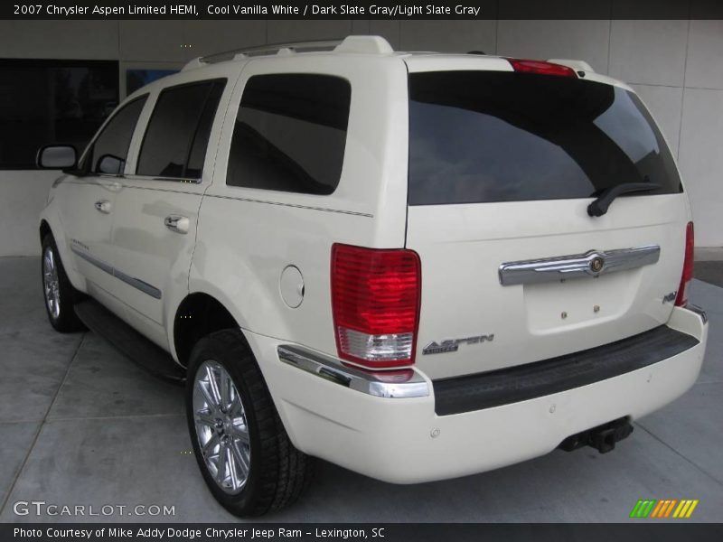 Cool Vanilla White / Dark Slate Gray/Light Slate Gray 2007 Chrysler Aspen Limited HEMI