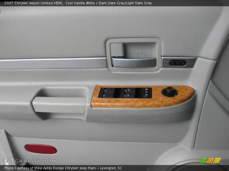 Cool Vanilla White / Dark Slate Gray/Light Slate Gray 2007 Chrysler Aspen Limited HEMI