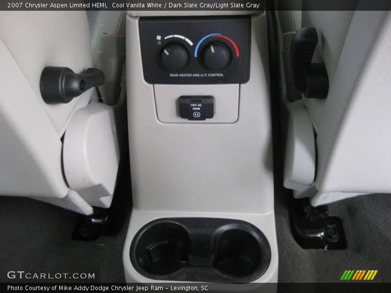 Cool Vanilla White / Dark Slate Gray/Light Slate Gray 2007 Chrysler Aspen Limited HEMI