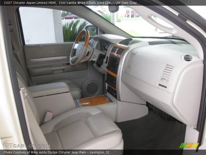Cool Vanilla White / Dark Slate Gray/Light Slate Gray 2007 Chrysler Aspen Limited HEMI