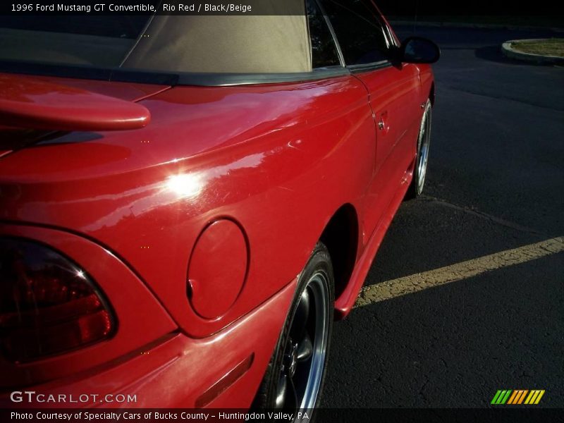 Rio Red / Black/Beige 1996 Ford Mustang GT Convertible
