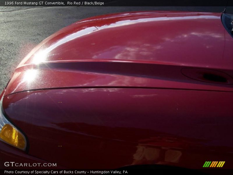 Rio Red / Black/Beige 1996 Ford Mustang GT Convertible
