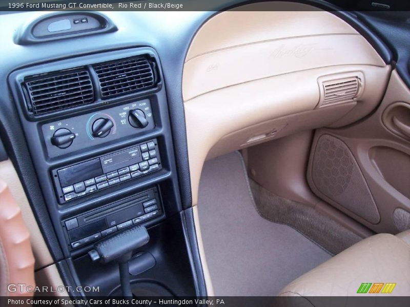 Rio Red / Black/Beige 1996 Ford Mustang GT Convertible