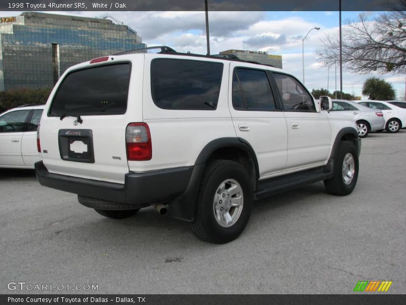 White / Oak 1998 Toyota 4Runner SR5