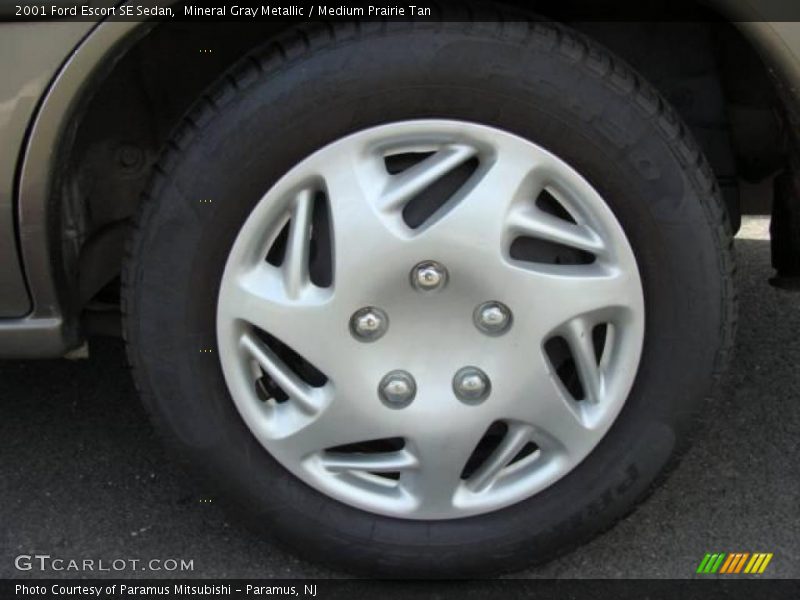 Mineral Gray Metallic / Medium Prairie Tan 2001 Ford Escort SE Sedan