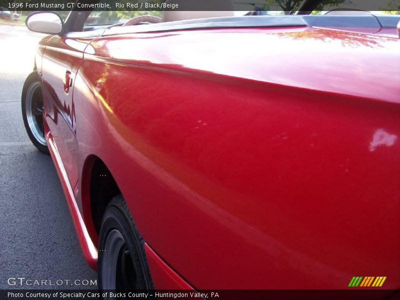 Rio Red / Black/Beige 1996 Ford Mustang GT Convertible