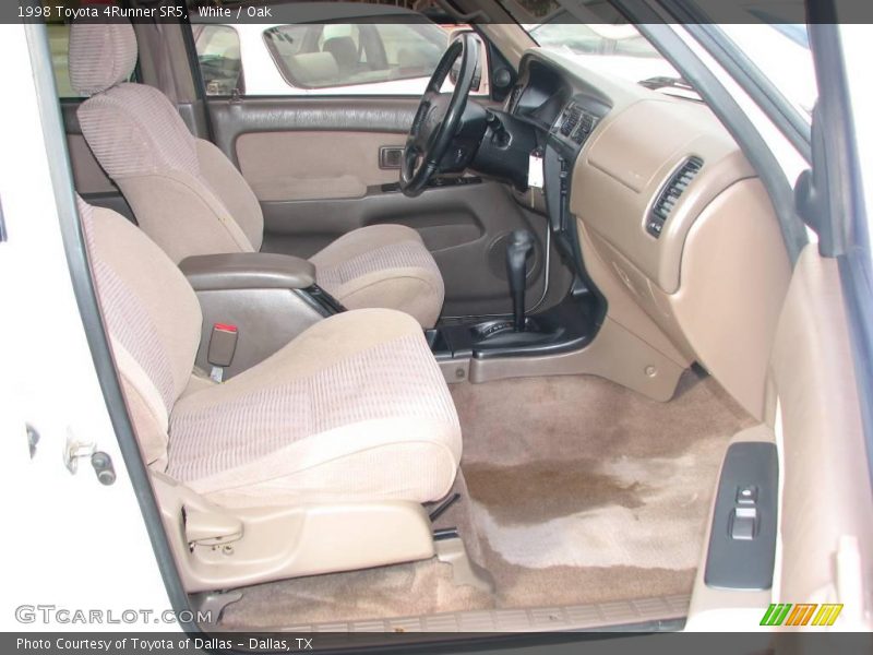 White / Oak 1998 Toyota 4Runner SR5