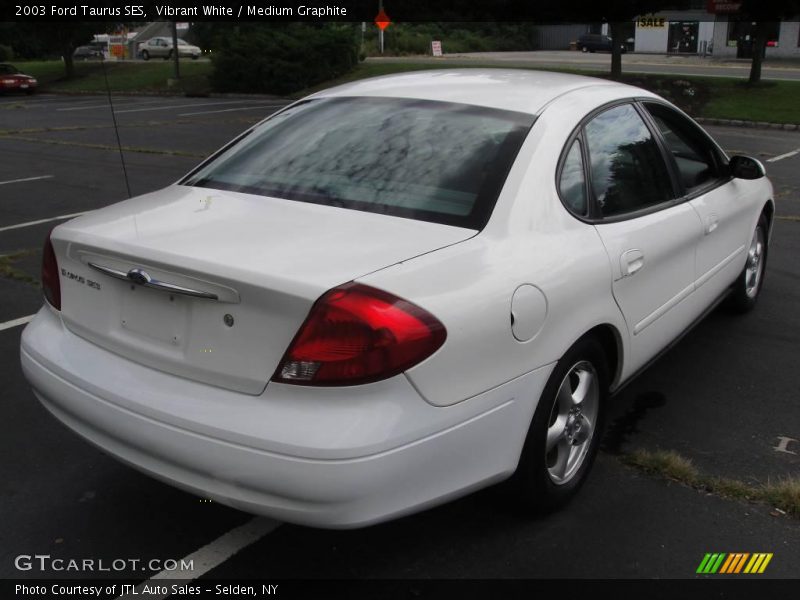 Vibrant White / Medium Graphite 2003 Ford Taurus SES