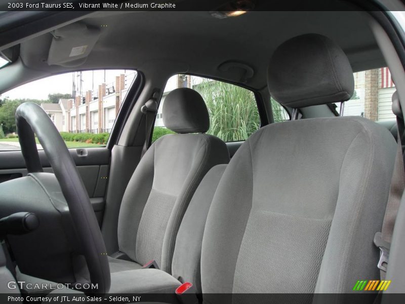 Vibrant White / Medium Graphite 2003 Ford Taurus SES