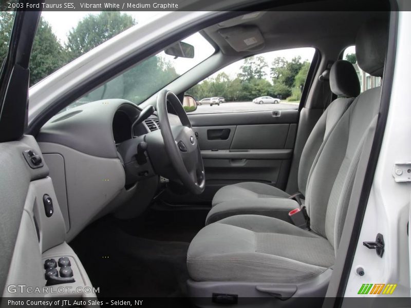 Vibrant White / Medium Graphite 2003 Ford Taurus SES