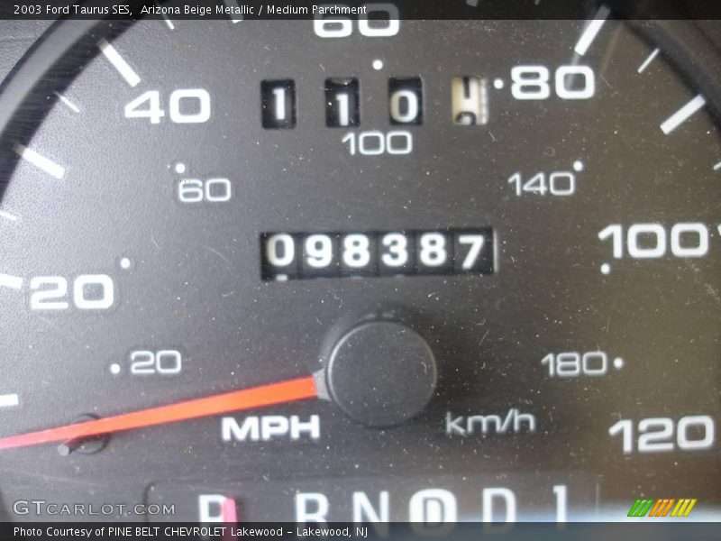 Arizona Beige Metallic / Medium Parchment 2003 Ford Taurus SES