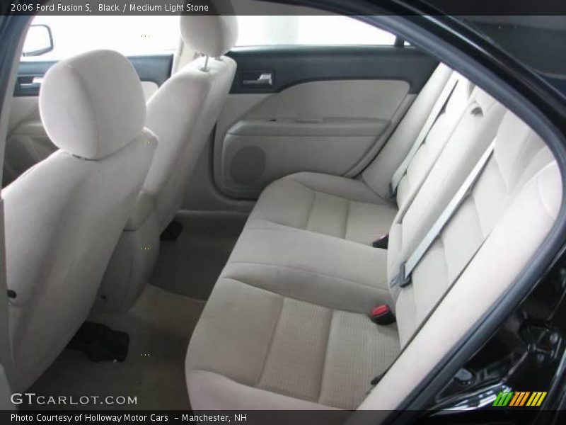 Black / Medium Light Stone 2006 Ford Fusion S