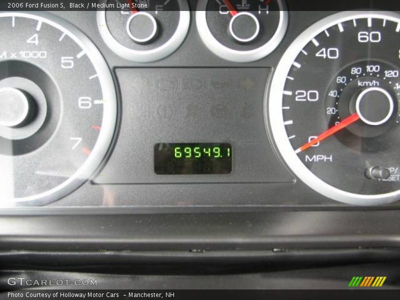 Black / Medium Light Stone 2006 Ford Fusion S