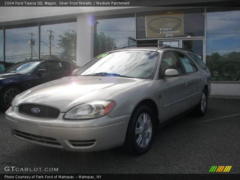 Silver Frost Metallic / Medium Parchment 2004 Ford Taurus SEL Wagon