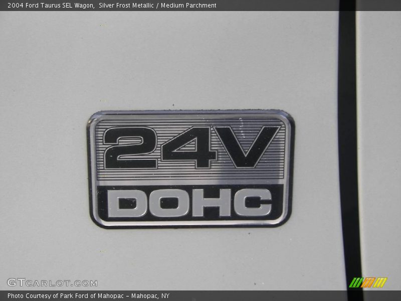 Silver Frost Metallic / Medium Parchment 2004 Ford Taurus SEL Wagon