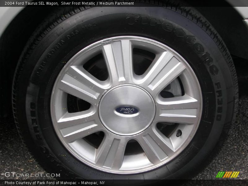 Silver Frost Metallic / Medium Parchment 2004 Ford Taurus SEL Wagon