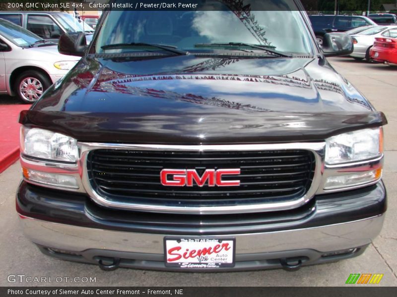 Carbon Metallic / Pewter/Dark Pewter 2004 GMC Yukon SLE 4x4