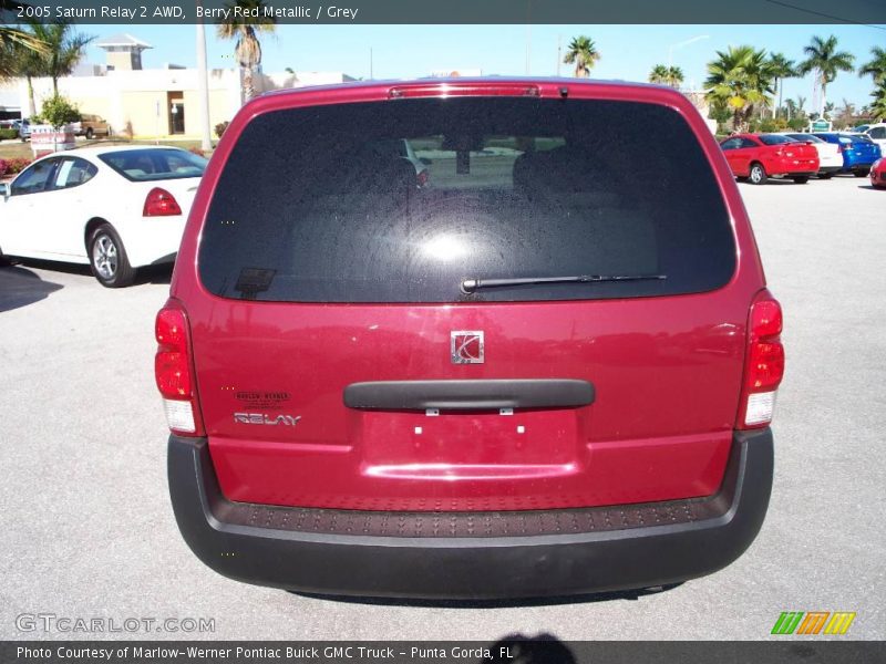 Berry Red Metallic / Grey 2005 Saturn Relay 2 AWD