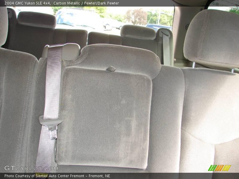 Carbon Metallic / Pewter/Dark Pewter 2004 GMC Yukon SLE 4x4