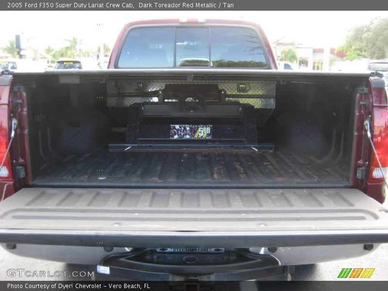 Dark Toreador Red Metallic / Tan 2005 Ford F350 Super Duty Lariat Crew Cab