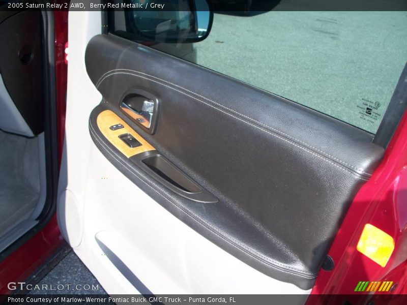 Berry Red Metallic / Grey 2005 Saturn Relay 2 AWD