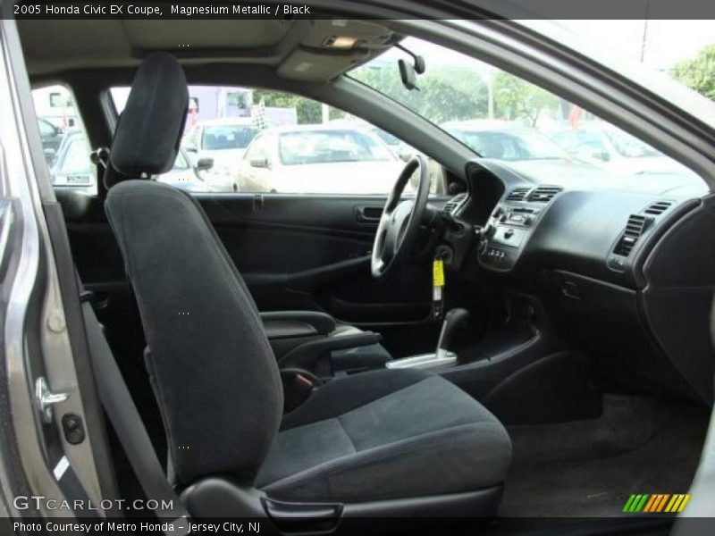 Magnesium Metallic / Black 2005 Honda Civic EX Coupe