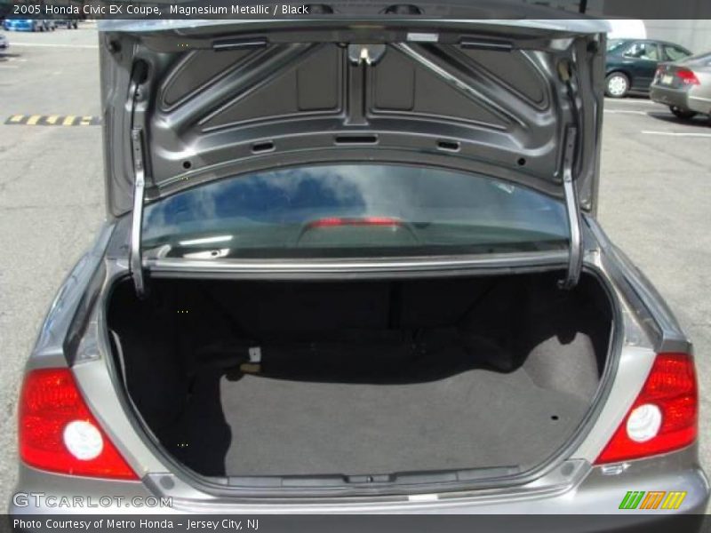 Magnesium Metallic / Black 2005 Honda Civic EX Coupe