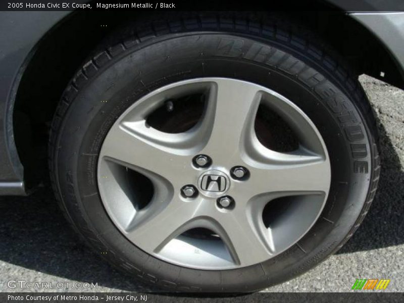 Magnesium Metallic / Black 2005 Honda Civic EX Coupe