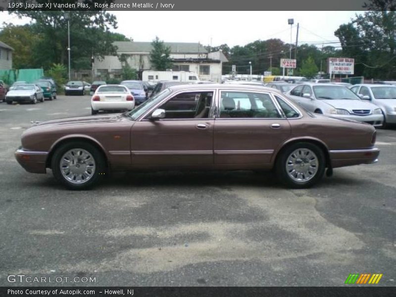 Rose Bronze Metallic / Ivory 1995 Jaguar XJ Vanden Plas