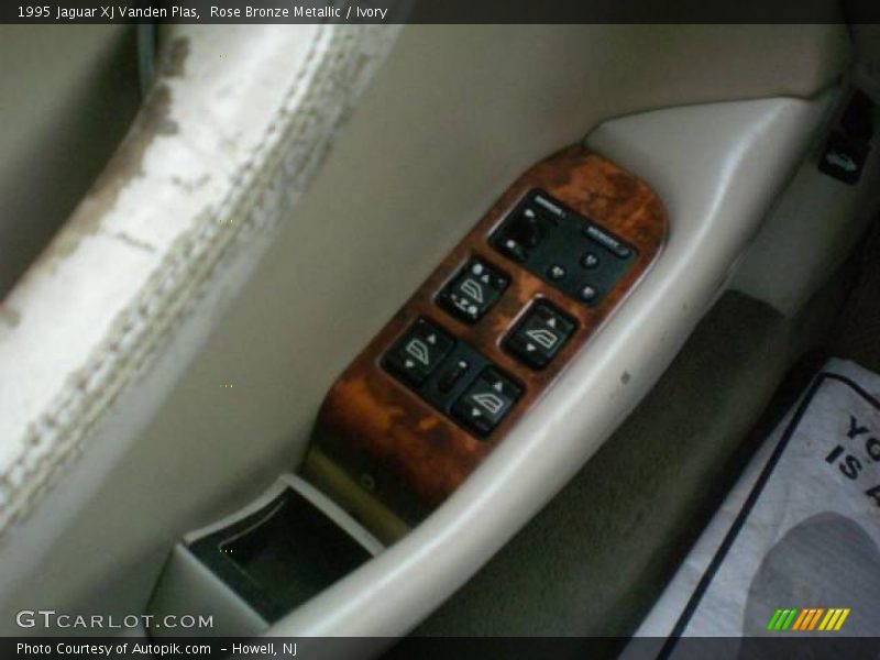 Rose Bronze Metallic / Ivory 1995 Jaguar XJ Vanden Plas